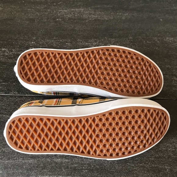 NEW Vans Era Yellow Plaid Sneakers - Picture 6 of 7